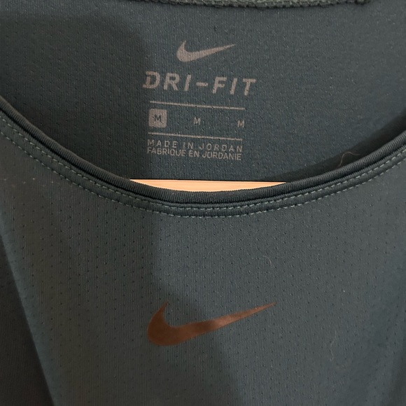 Nike DRI-FIT One Standard Fit short sleeve running t-shirt - Picture 3 of 4